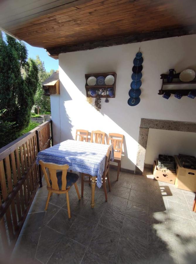 Cafe Nostalgie Ctyrluzkovy Apartman Krasna Lipa Luaran gambar